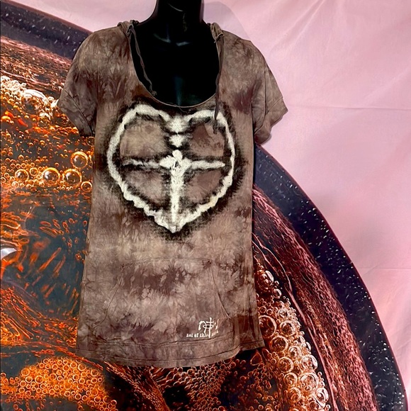 Not out of this World Jesus Tops - Brown Tie-Dye Heart Top